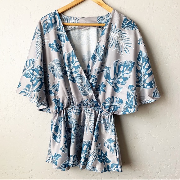 Del Mar Satin Kimono Top - Picture 4 of 4